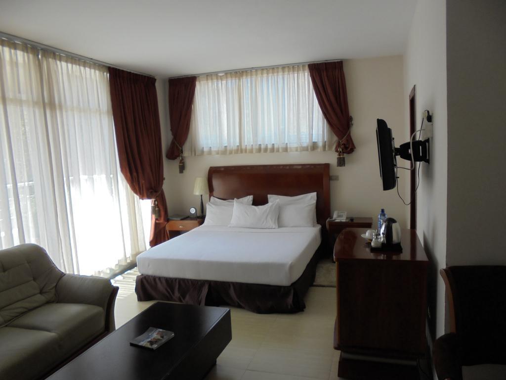 אדיס אבבה Aphrodite International Hotel מראה חיצוני תמונה