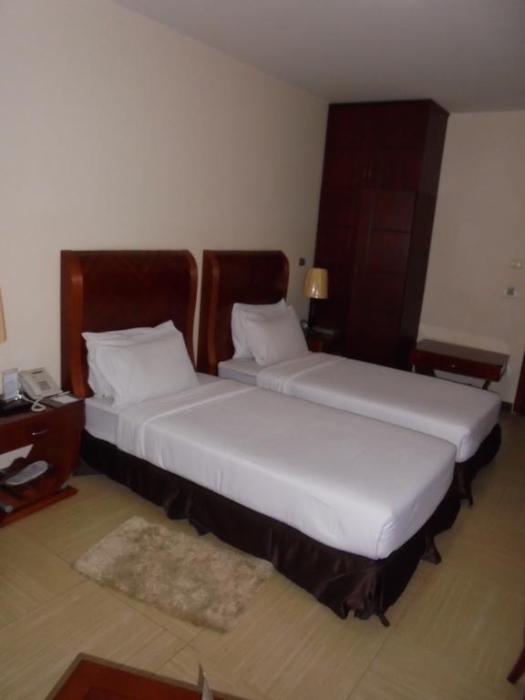 אדיס אבבה Aphrodite International Hotel מראה חיצוני תמונה
