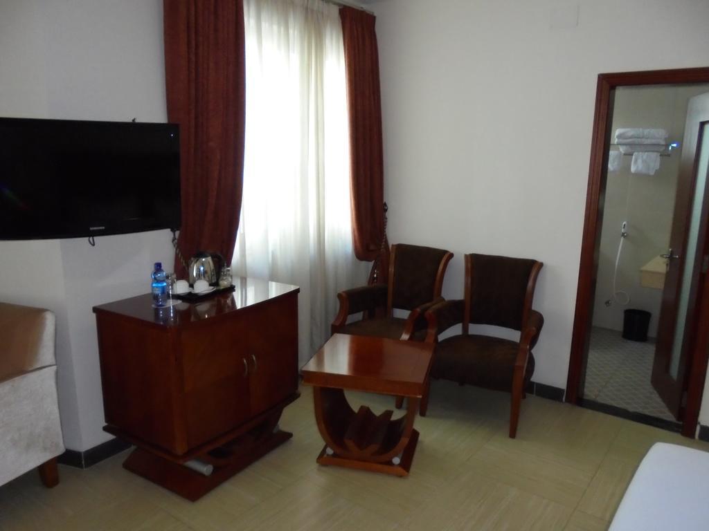 אדיס אבבה Aphrodite International Hotel מראה חיצוני תמונה