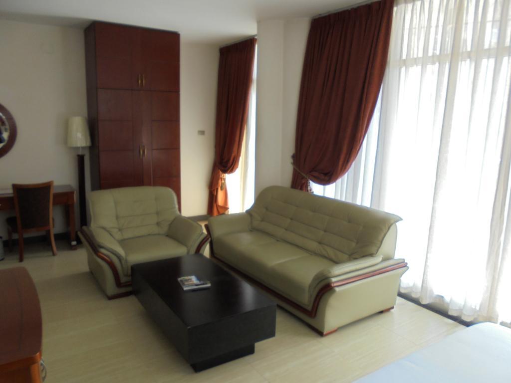 אדיס אבבה Aphrodite International Hotel מראה חיצוני תמונה