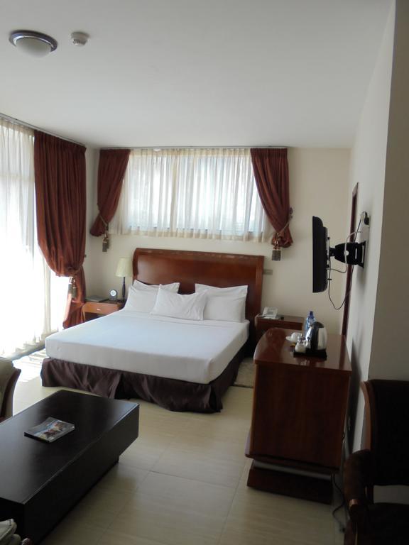 אדיס אבבה Aphrodite International Hotel מראה חיצוני תמונה