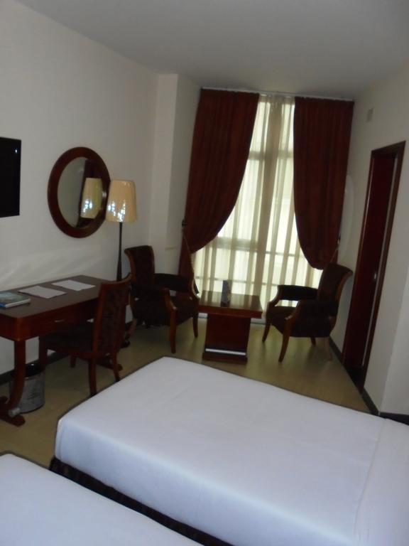 אדיס אבבה Aphrodite International Hotel מראה חיצוני תמונה